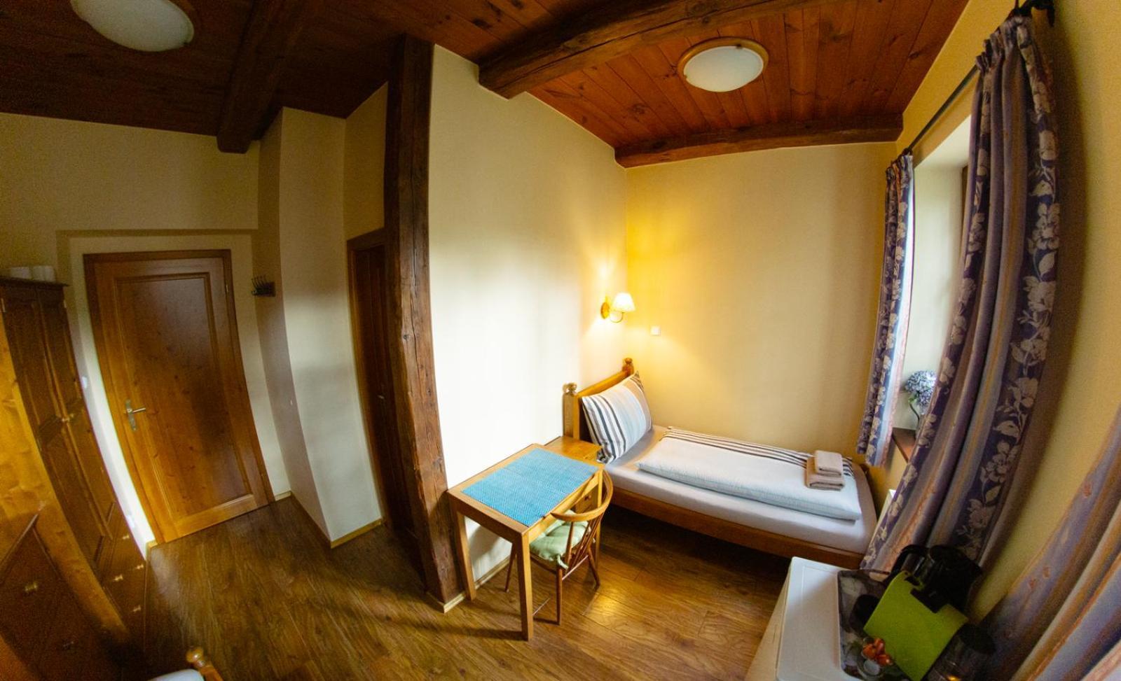 Hotel Stary Dum à Cernosice Extérieur photo